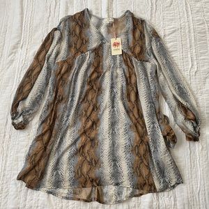 🐍 snakeskin dress!